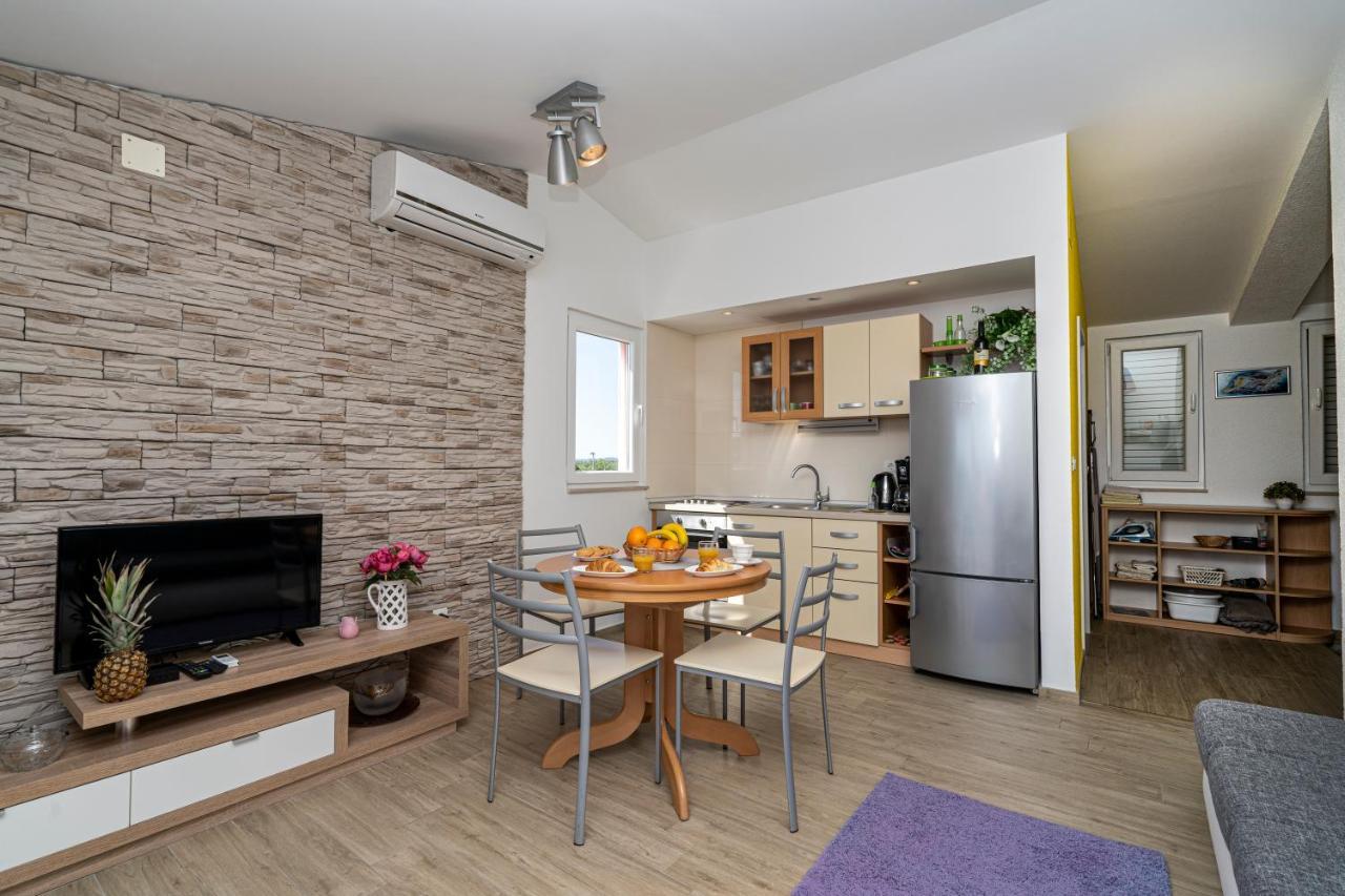 Seaview & Balcony Apartment Petra 야드리야 외부 사진