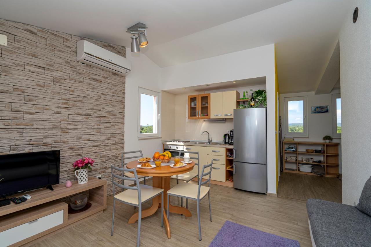 Seaview & Balcony Apartment Petra 야드리야 외부 사진